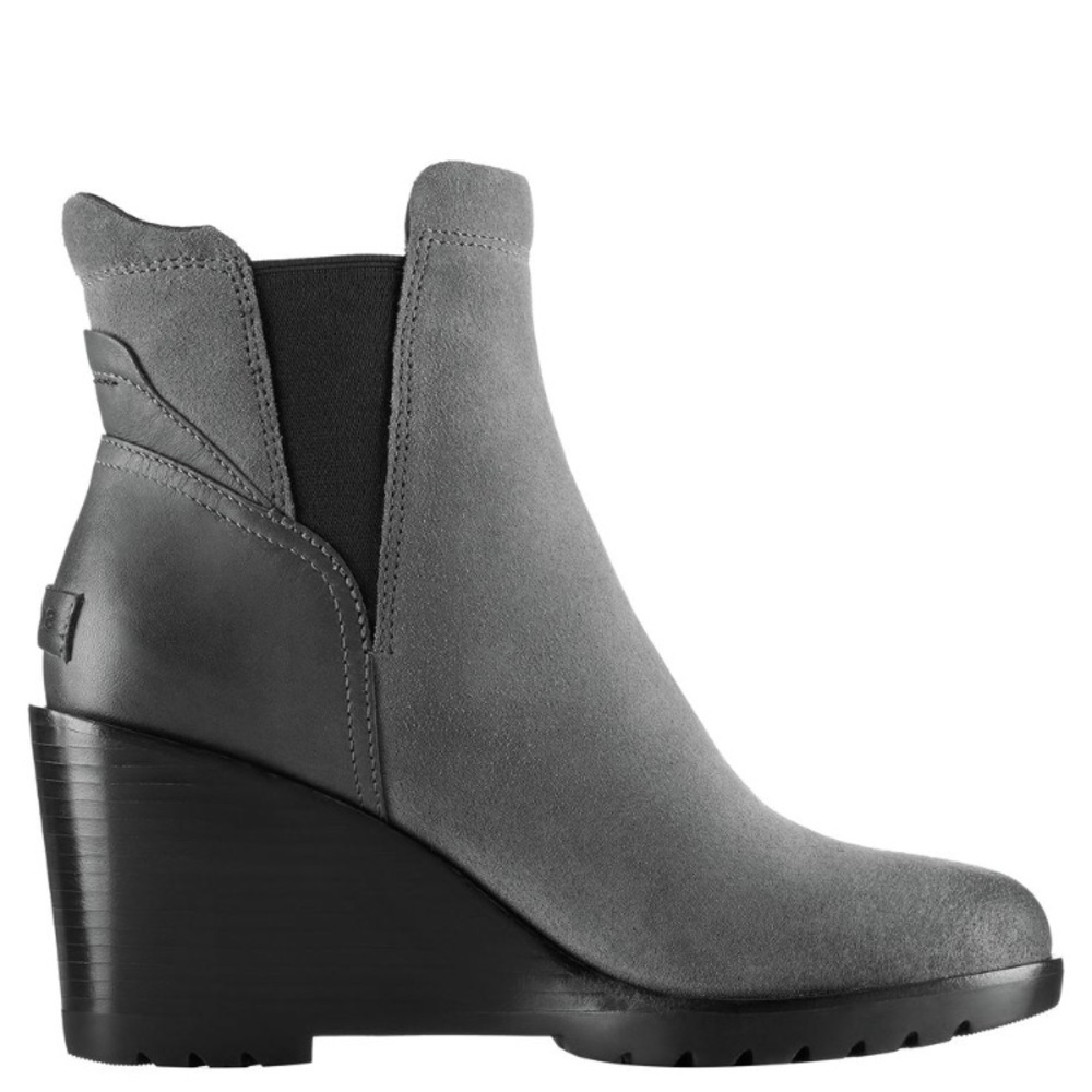 Sorel After Hours Chelsea Boot. Size 7.